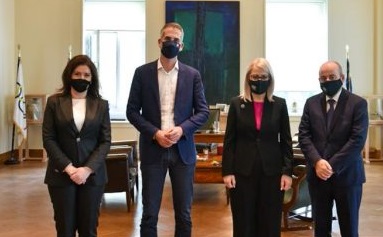 Nikolla takon homologun grek : Mirënjohës për mbështetjen në procesin e integrimit evropian